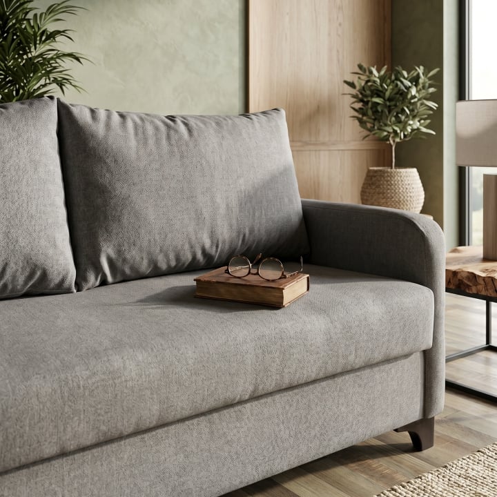 Armis Sofa